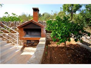 Smještaj uz more Split i Trogir rivijera,RezervirajValOd 78 €