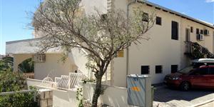 Apartament - Okrug Gornji (Ciovo)
