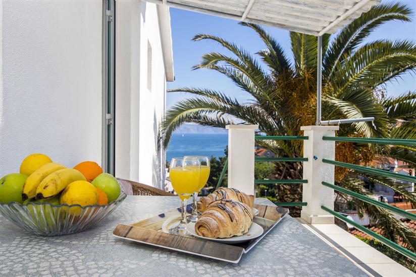Apartment A3, for 6 persons