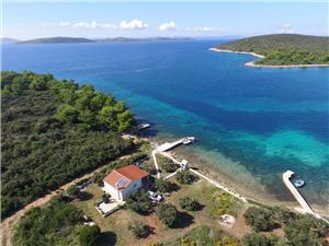 House Idro Dalmatia, Remote cottage, Size 60.00 m2, Airline distance to the sea 20 m