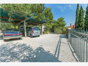 Apartment Middle Dalmatian islands,BookAmetistFrom 185 €