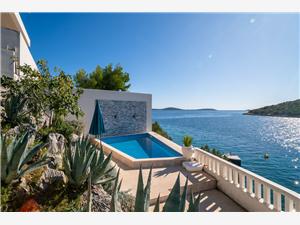 Villa Sine Dalmatien, Storlek 141,00 m2, Privat boende med pool, Luftavstånd till havet 30 m