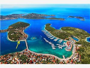 Smještaj uz more Rivijera Šibenik,RezervirajOliveraOd 100 €
