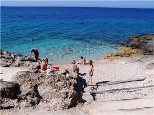 Holiday homes Middle Dalmatian islands,BookJadrankaFrom 192 €