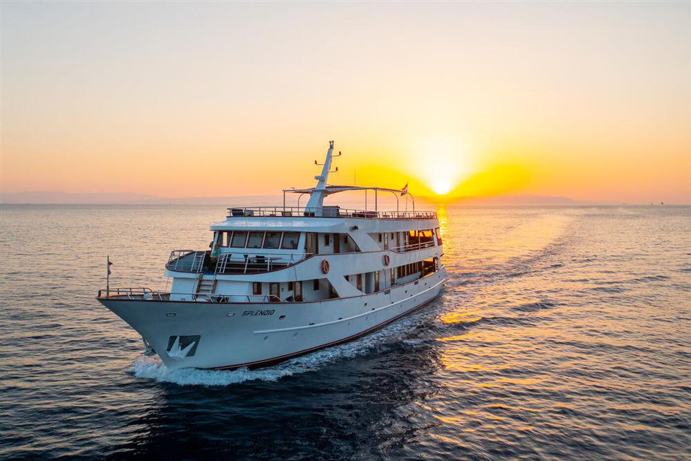 Splendid-cruise-ship-Drone-7