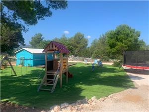 Maison de pierres Les iles de la Dalmatie centrale,RéservezDorisDe 695 €