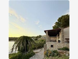 Case di vacanza Isole della Dalmazia Settentrionale,PrenotiFranceskoDa 285 €