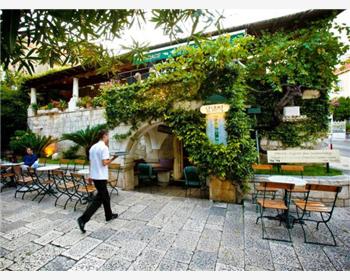 Sesame Taverna